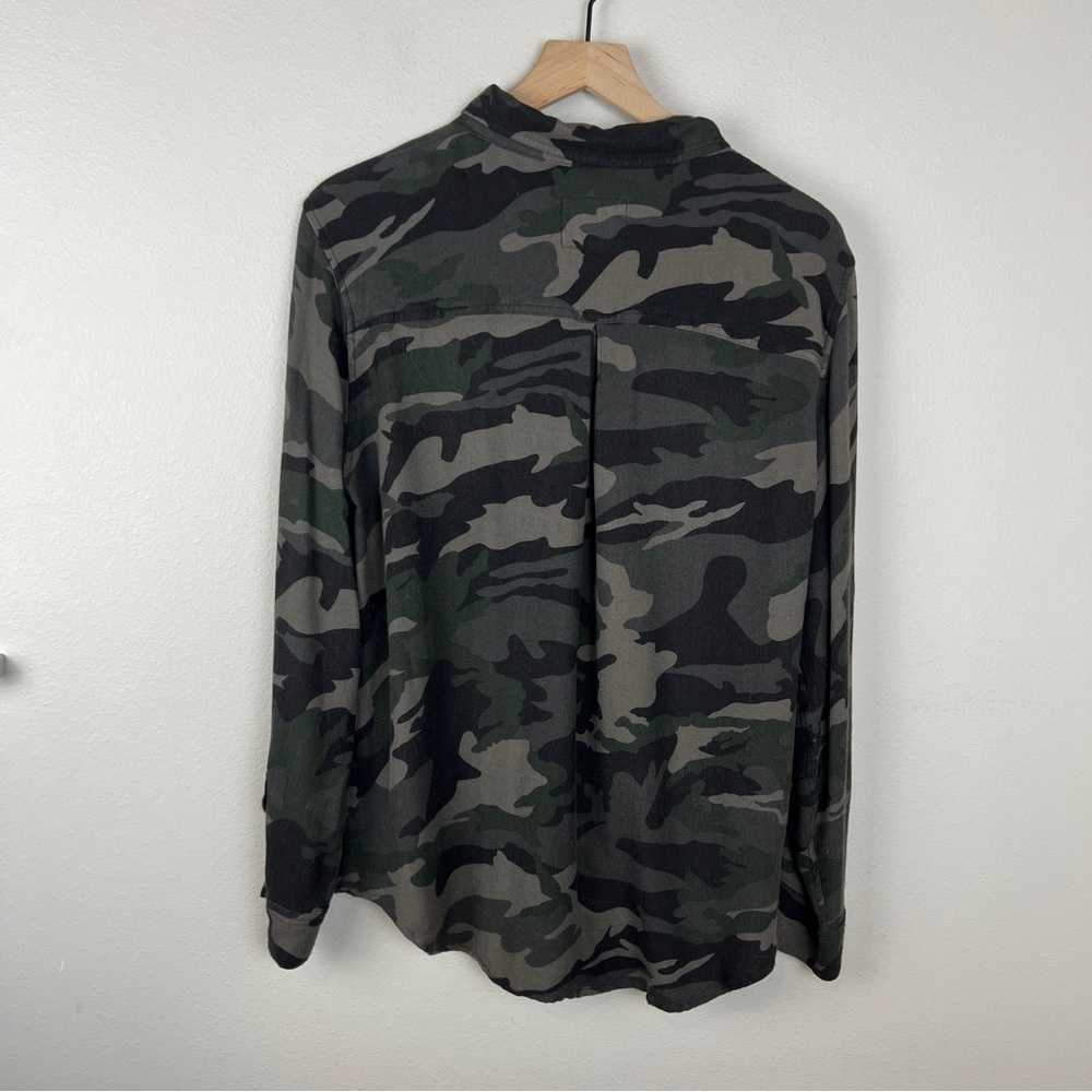 Rails Hunter Camo Forest Green Button Up Long Sleeve Shirt - Picture 3 of 5